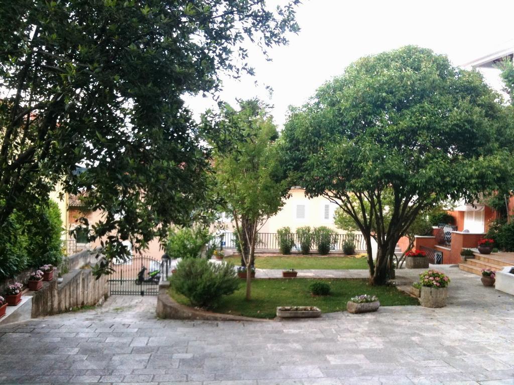 Corte Dei Merli Suite & Room Rovinj Exterior photo