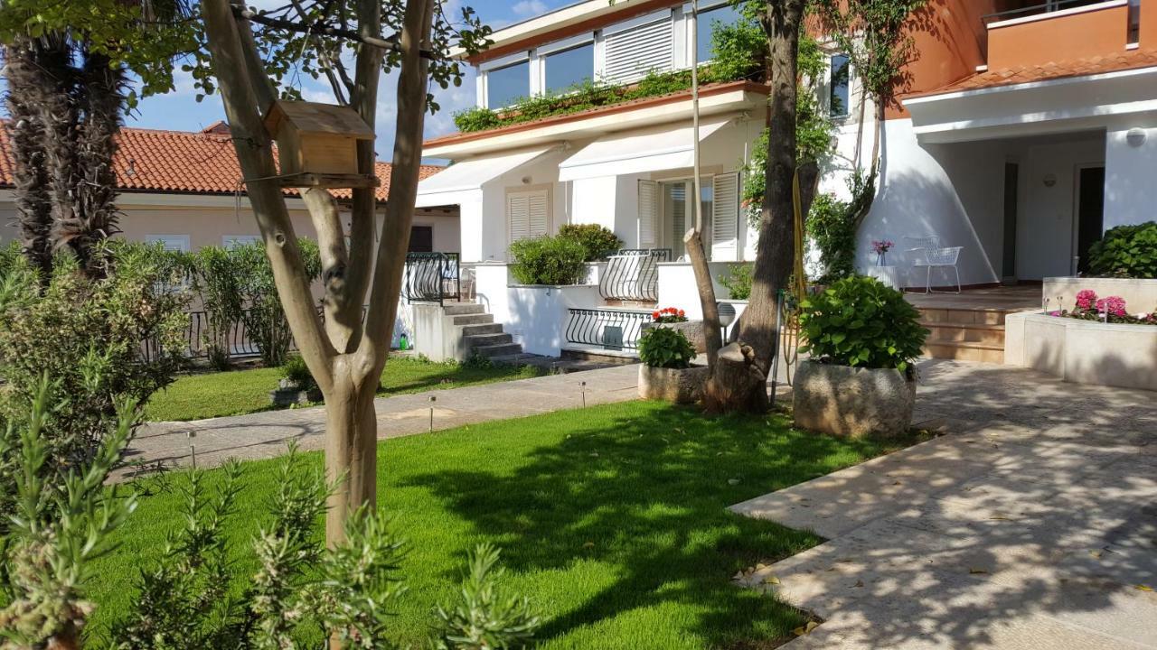 Corte Dei Merli Suite & Room Rovinj Exterior photo
